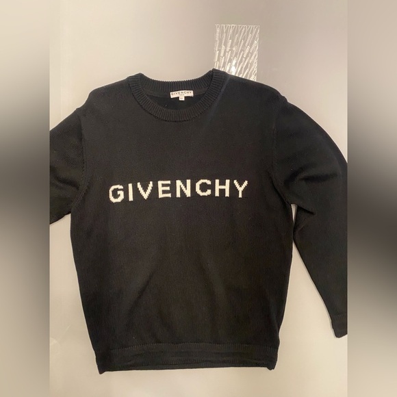 Givenchy sweater - Picture 5 of 14